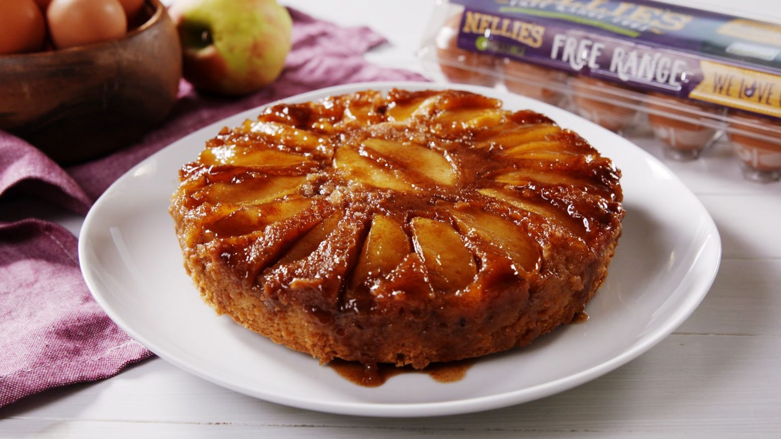 Upside-down Apple Cake